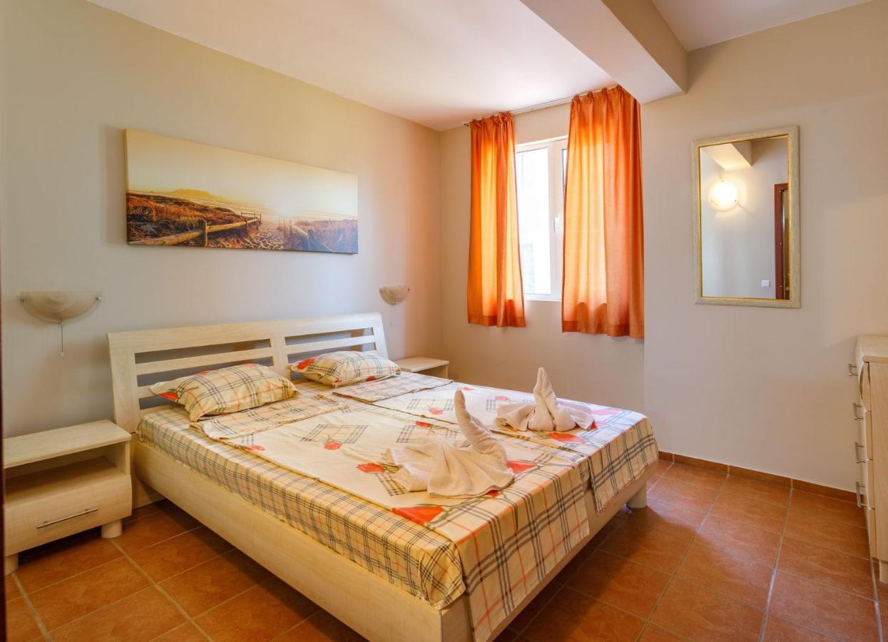 Casa Del Mar Apartments Sunny Beach Exterior foto